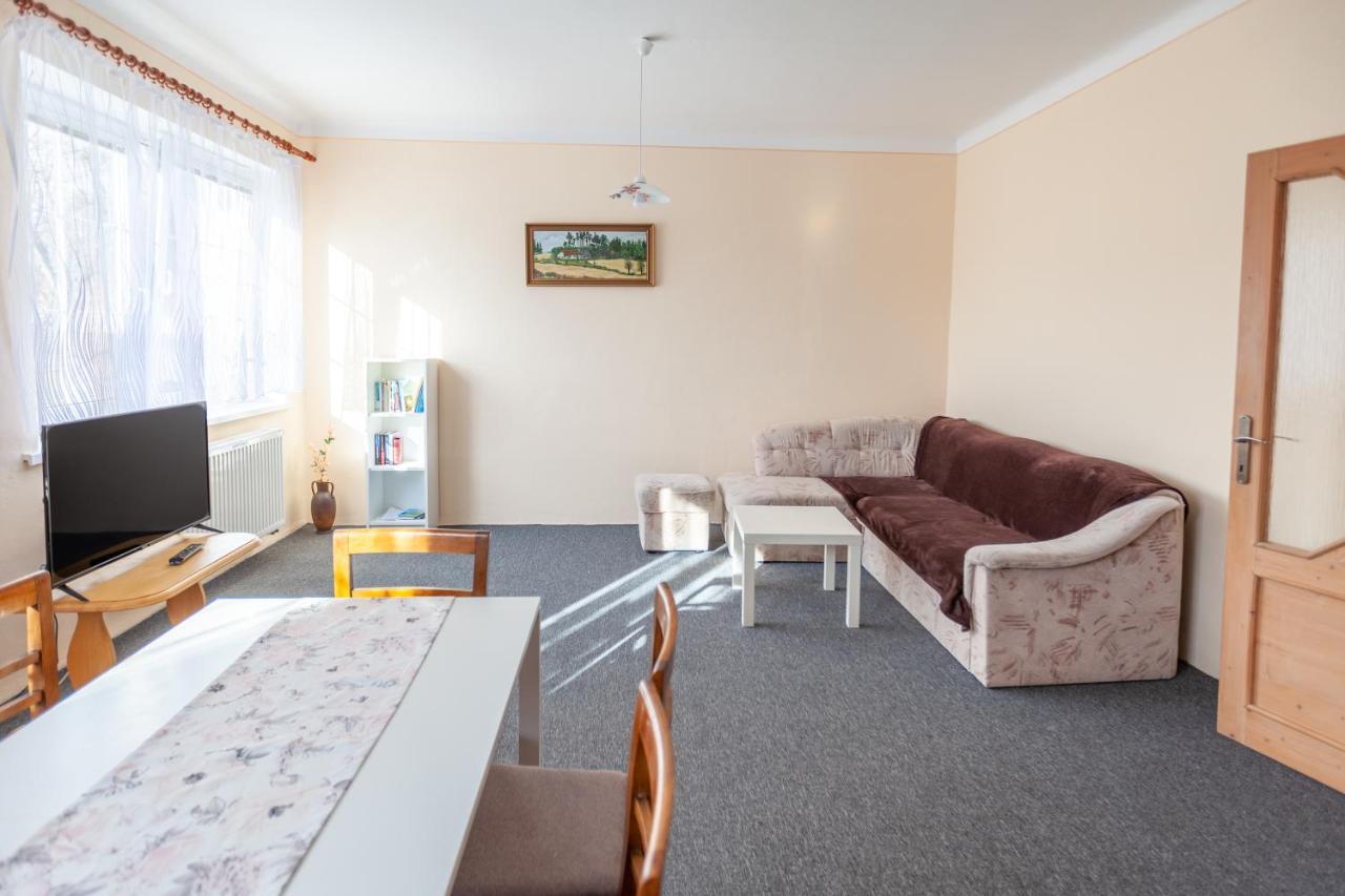 Apartmány Domek u lesa Bítov Esterno foto