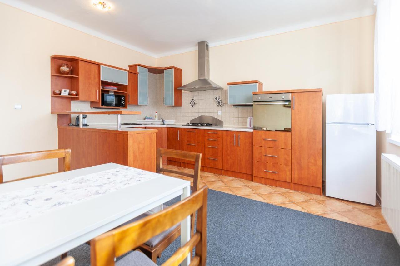 Apartmány Domek u lesa Bítov Esterno foto